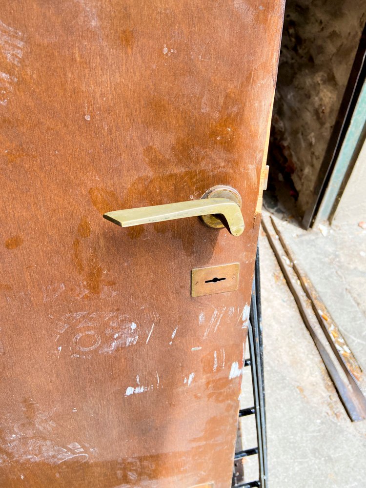 Item 499873 - Image 1