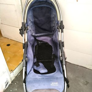 Lote anterior: Coche de Bebé Plegable Avanti Millenium Azul y Negro