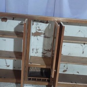 Mueble Aéreo de Madera con 5 Puertas y Estante - imagen 3