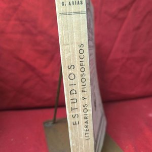 Estudios Literarios y Filosóficos de Alejandro C. Arias (1941) - imagen 2