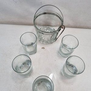 Set de 6 Vasos de Vidrio y Balde para Hielo con Asa Metálica - imagen 3