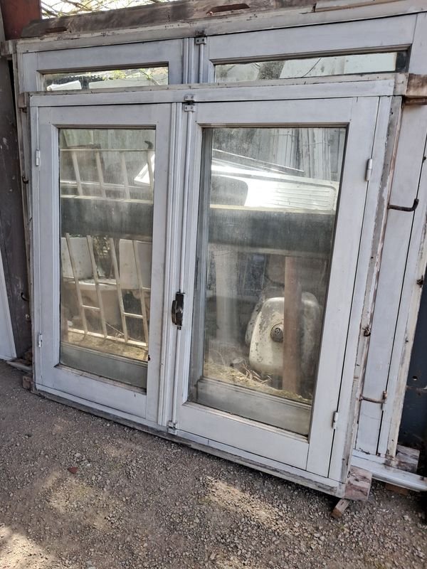 2 Ventanas Batientes de Cedro con Marco