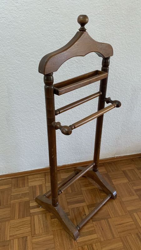 Despojador en madera para ropa y accesorios - imagen 2