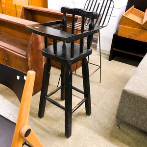 Silla Alta de Madera Negra para Bebé y Taburete Metálico Negro - imagen 1