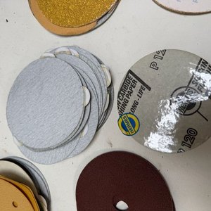 Lote de Discos de Lija para Lijadora Orbital - imagen 3