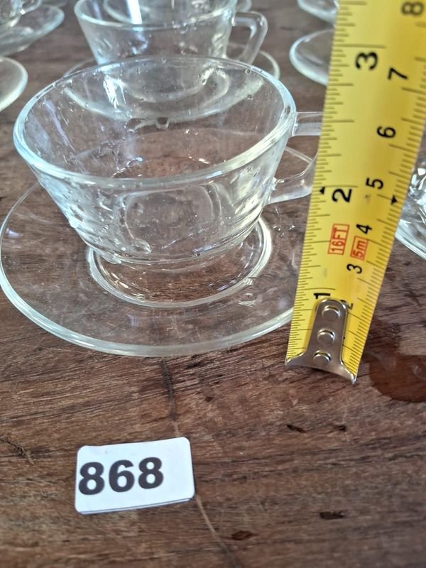 Juego de tazas y platillos en vidrio - imagen 3
