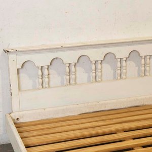 Cama de Dos Plazas Laqueada Blanca con Detalles - imagen 3