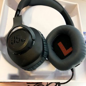 Auriculares JBL y Auriculares con Micrófono para PS4 - imagen 2