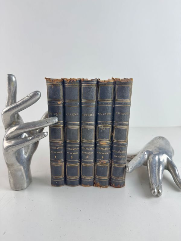 Lote siguiente: 5 TOMOS DE HISTORIA DE LA CIVILIZACIÓN EN EUROPA POR M. GUIZOT - PARIS 1868