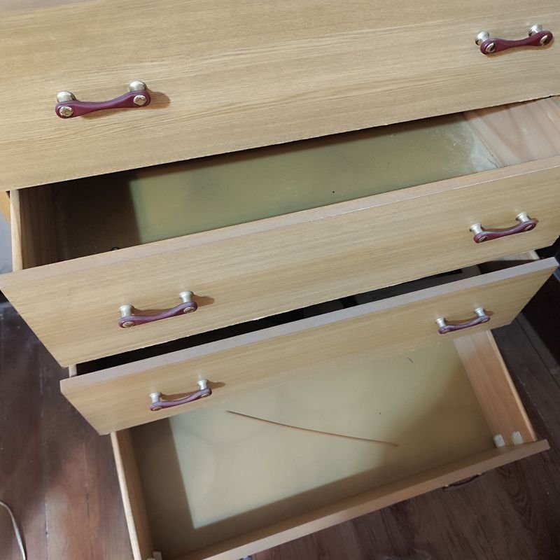 Cajonera en MDF o similar de 5 cajones con tiradores en buen estado - imagen 2