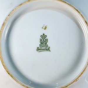 Juego Porcelana Bavaria Blanca Hojas: Ensaladera y Fuente Oval - imagen 3