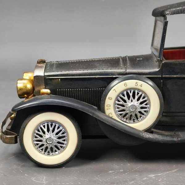 Modelo de coche de 1928 Lincoln con radio AM en escala 1/18 - imagen 3