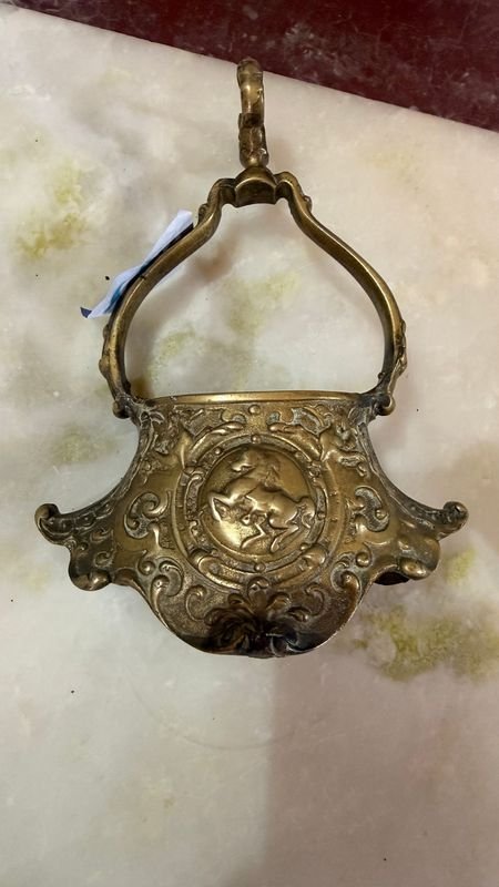 Estribo Campana De Bronce - Vaso de Bronce con Diseño Ornativo - imagen 4