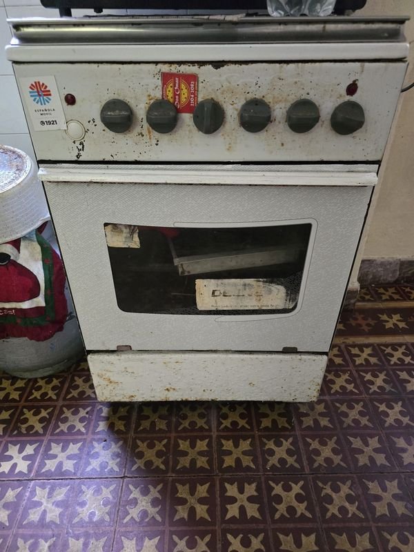 Cocina de Gas y Electricidad Usada - imagen 4