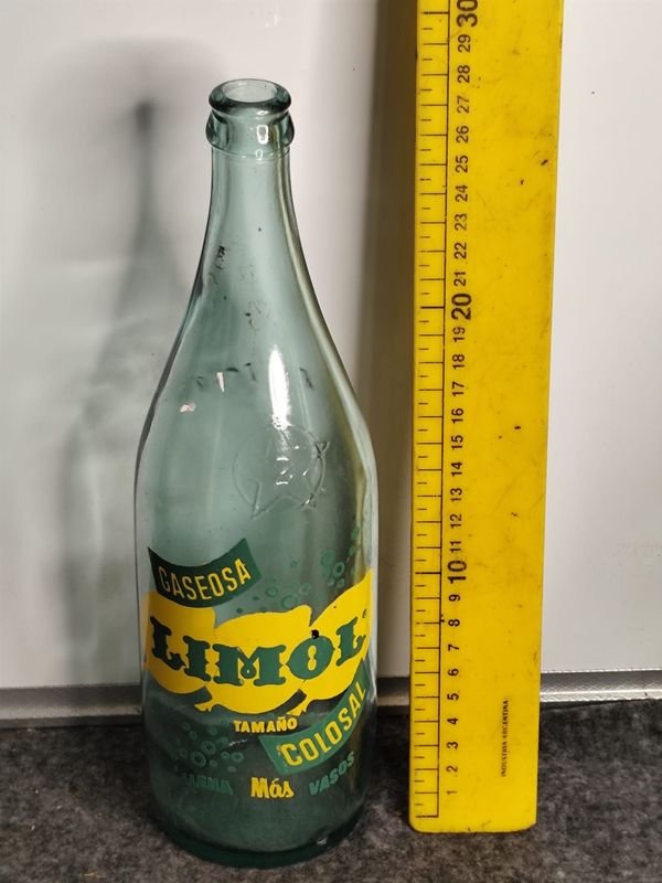Botella Antigua Gaseosa Limol "Colosal"
