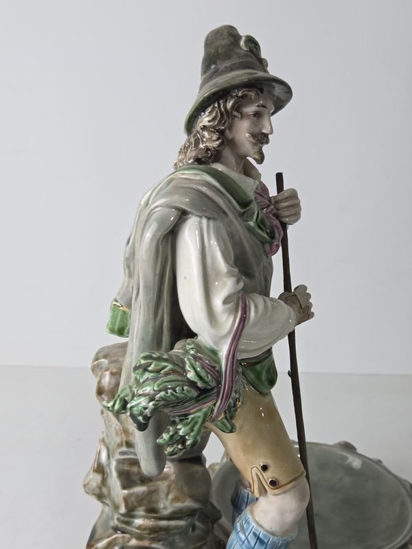 Figurita en mayolica Eichwald restaurada - imagen 3