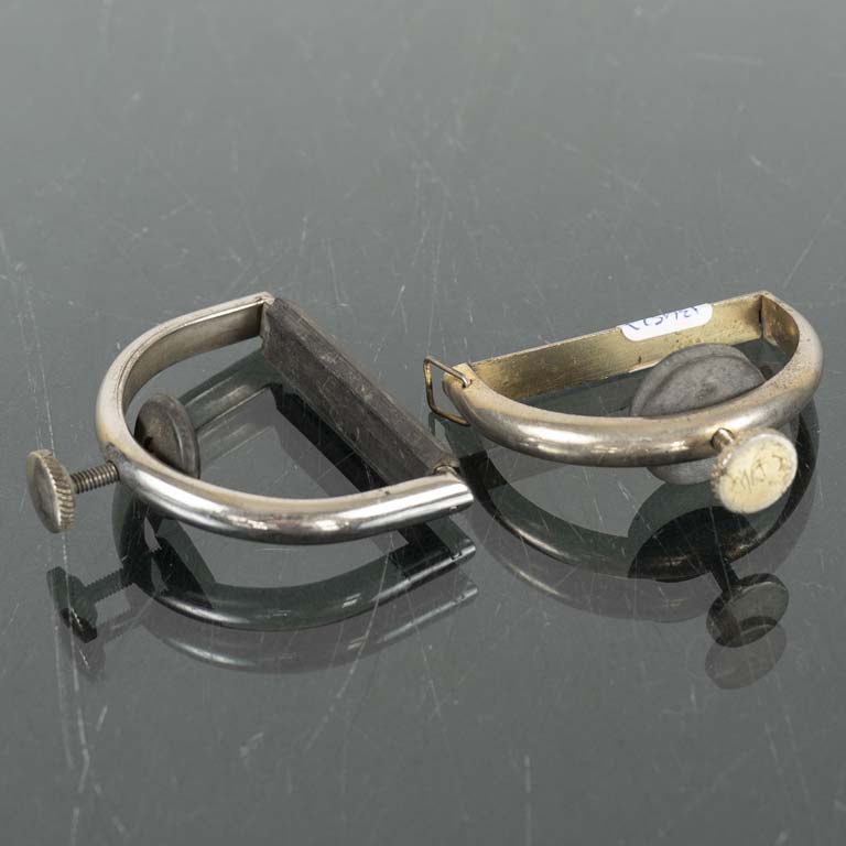 Lote anterior: Capotraste para guitarra - Buen estado