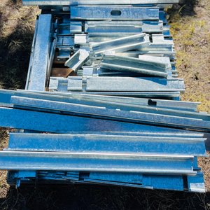 Lote siguiente: Lote de Perfiles Galvanizados para Construcción