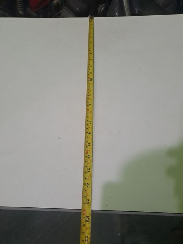 MESA DE CARMICA CON PATAS DE CAÑO EN EXELENTES CONDICIONES - imagen 5