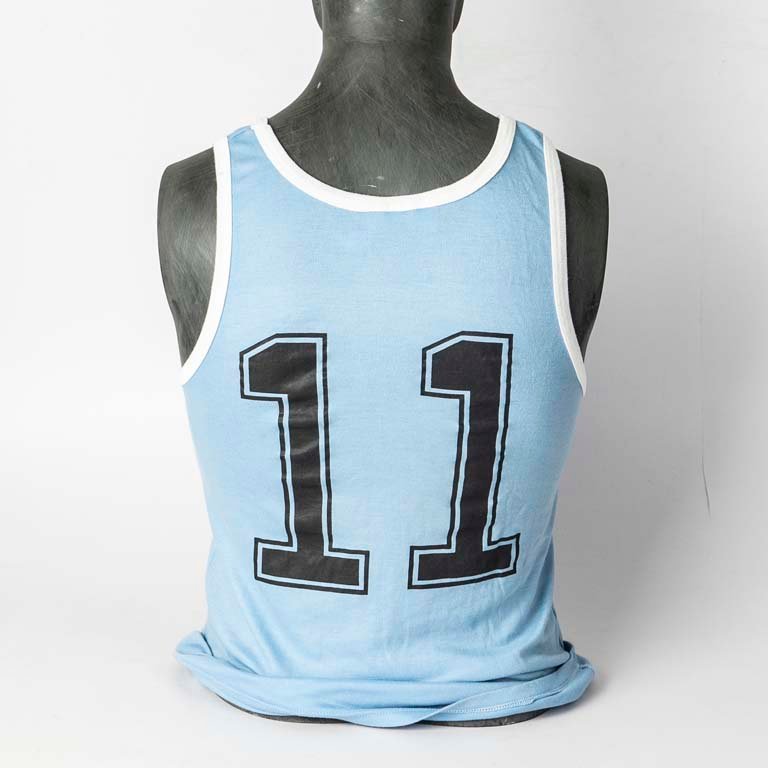 Camiseta de baloncesto de la selección de Uruguay de la marca GAROS - imagen 2