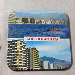 Juego de Posavasos y Ceniceros de Metal con Estampas de Fuengirola - imagen 27