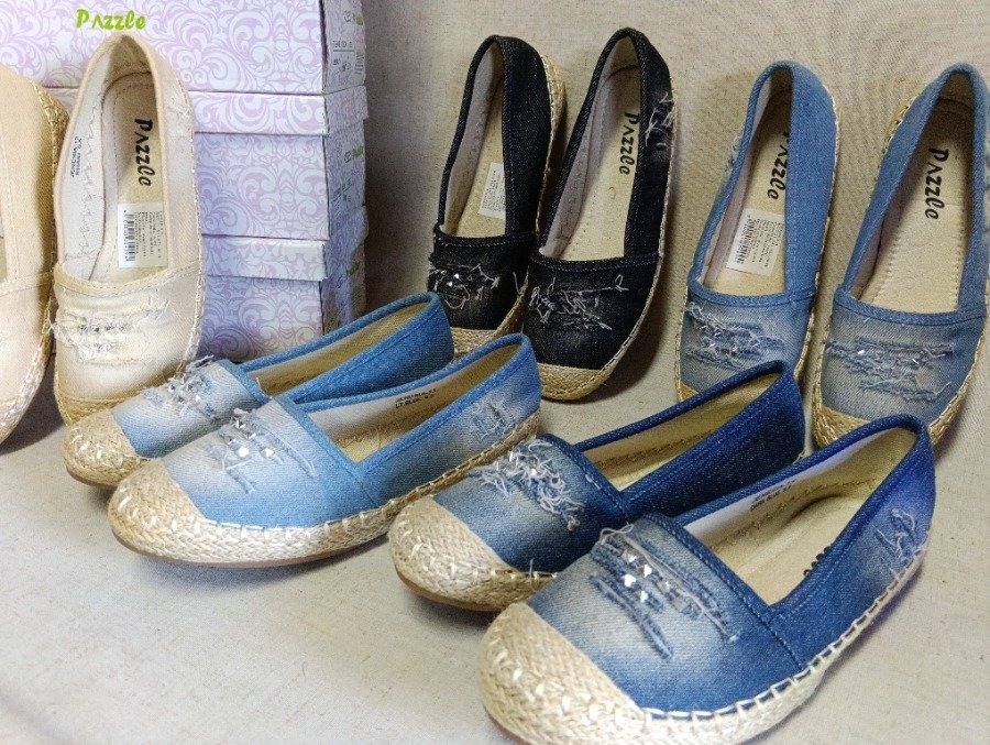 Calzado para dama, 5 pares de zapatos - imagen 3
