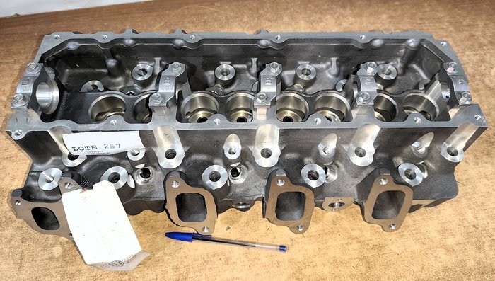 Tapa de cilindros para Toyota Hilux 3.0 Diesel - imagen 3
