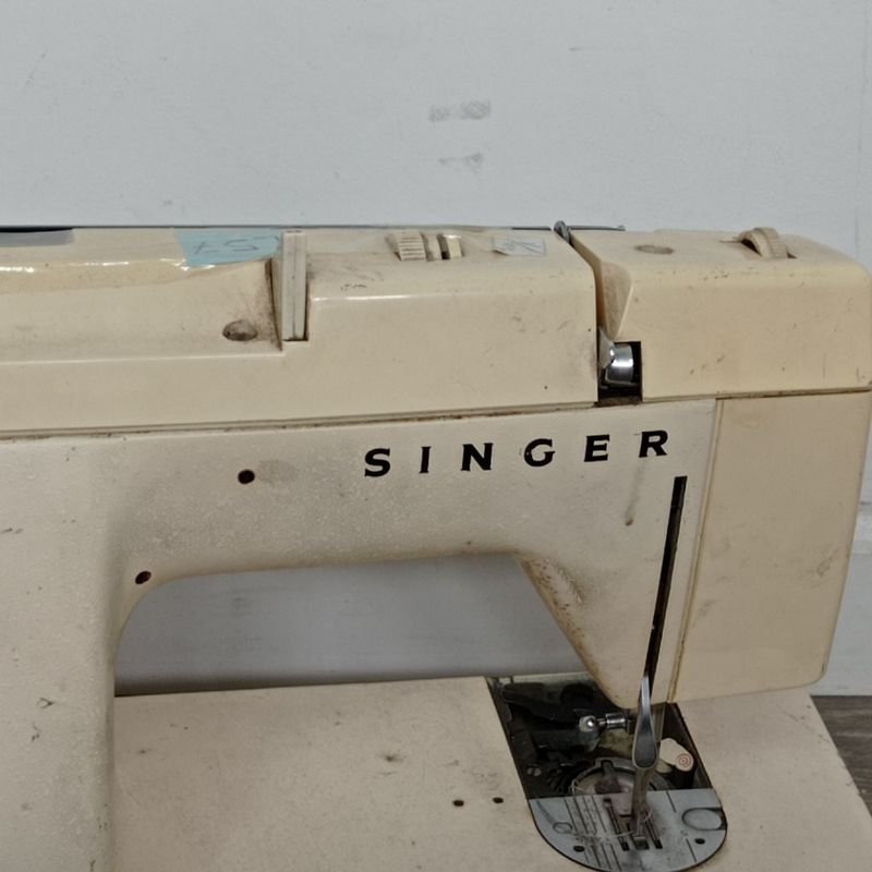 Maquina de coser eléctrica Singer en venta - imagen 2