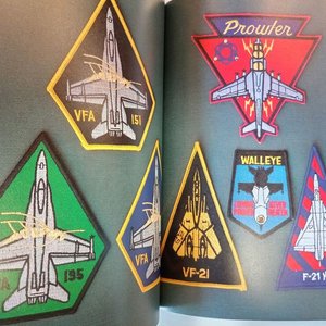 Libro "Patch" Colección Diseño Gráfico Vol. I: Insignias Militares de EE.UU. - imagen 7