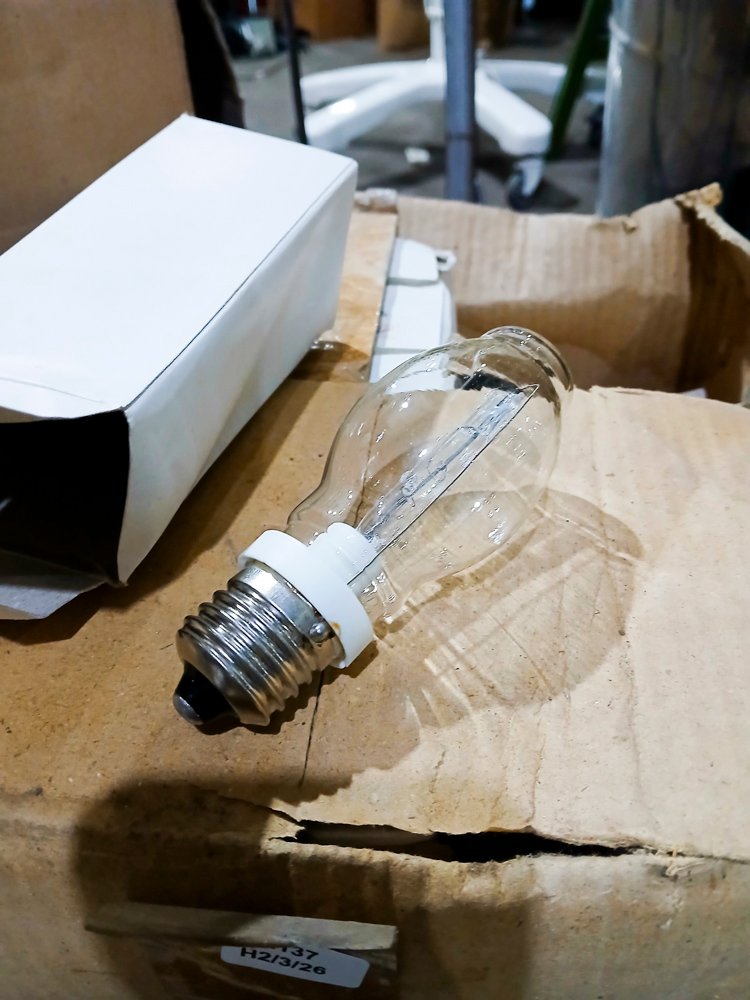Llaves de luz y tubos cuarzo en venta - imagen 2