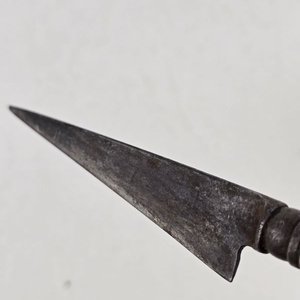 Cuchillo Criollo con Mango de Platería y Vaina de Cuero - imagen 2