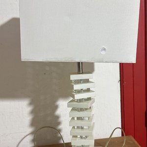 Lote siguiente: Lámpara 