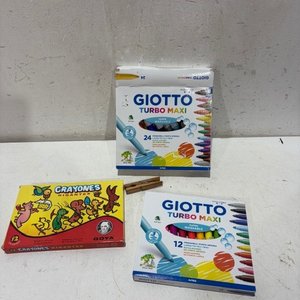 Lote anterior: Set de 24 Marcadores Giotto Turbo Maxi y Crayones Goya
