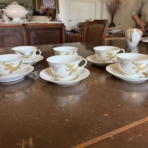 Juego de Té de Porcelana con Dragón: 2 Teteras, Azucarera, 6 Tazas y 6 Platos - imagen 11