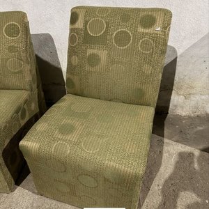 Juego de Living: Sillón y Silla Tapizados Estilo Moderno - imagen 4