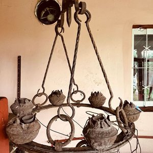 Lote anterior: Araña de Hierro Antigua con 6 Portavelas