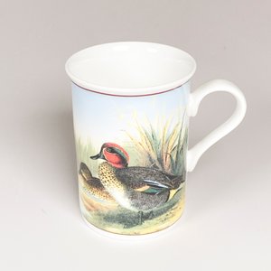 Cuatro Jarros de Porcelana MG con Decoración de Aves - imagen 6