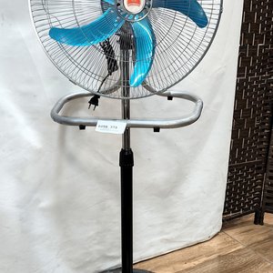 Ventilador de Pie Metálico con 5 Aspas y 3 Velocidades - imagen 3
