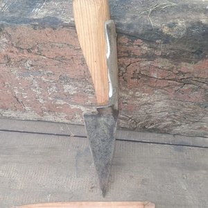 Cuchillo Antiguo de Hoja de Tijera de Esquilar Inglesa con Funda de Cuero - imagen 4