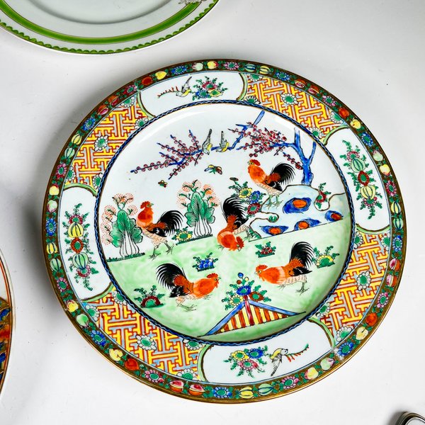 Cuatro platos de loza oriental decorados en inglés - imagen 3