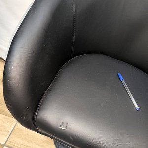 Butaca Giratoria Tapizada en Eco Cuero Negra para Peluquería - imagen 5