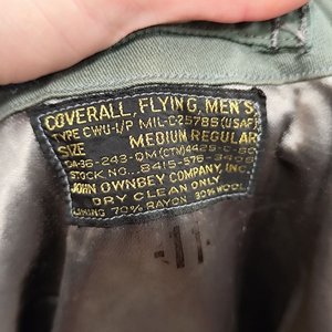 Mameluco Piloto Americano CWU-1/P Talle Medio para Frío Extremo - imagen 3