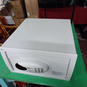 Cofre de Seguridad Safepace Digital con Puerta Metálica Reforzada - imagen 6