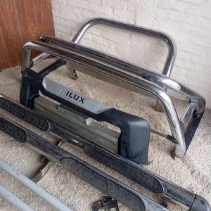 Kit Accesorios Cromados para Toyota Hilux: Estribos Bepo, Defensa y antivuelco - imagen 9