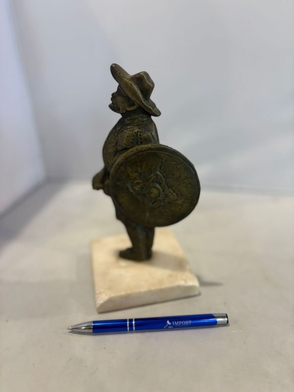 Estatuilla de Sancho Panza de bronce
