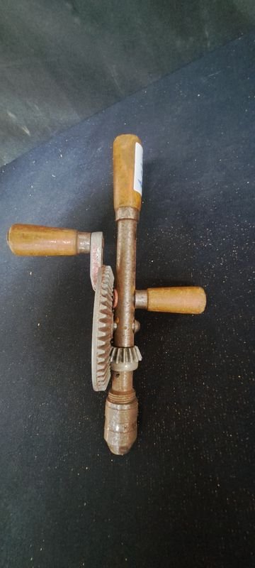Taladro de Pecho con Mecanismos de Gears - imagen 2