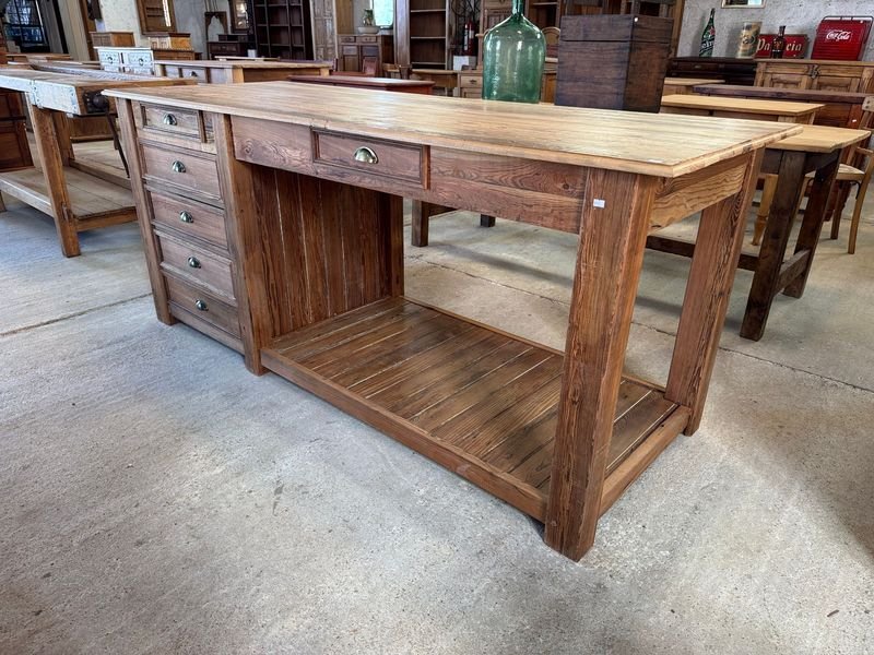 Item 877710 - Image 1