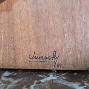 Escultura de Bronce sobre Madera de Roberto Umansky Firmada y Fechada '81 - imagen 2