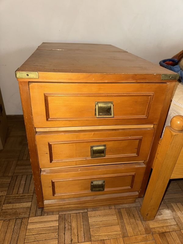 Cajonera con guardabultos en buen estado - imagen 3
