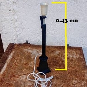 Lote siguiente: Lámpara Portátil Negra con Soporte para Chapista, Instalación Nueva